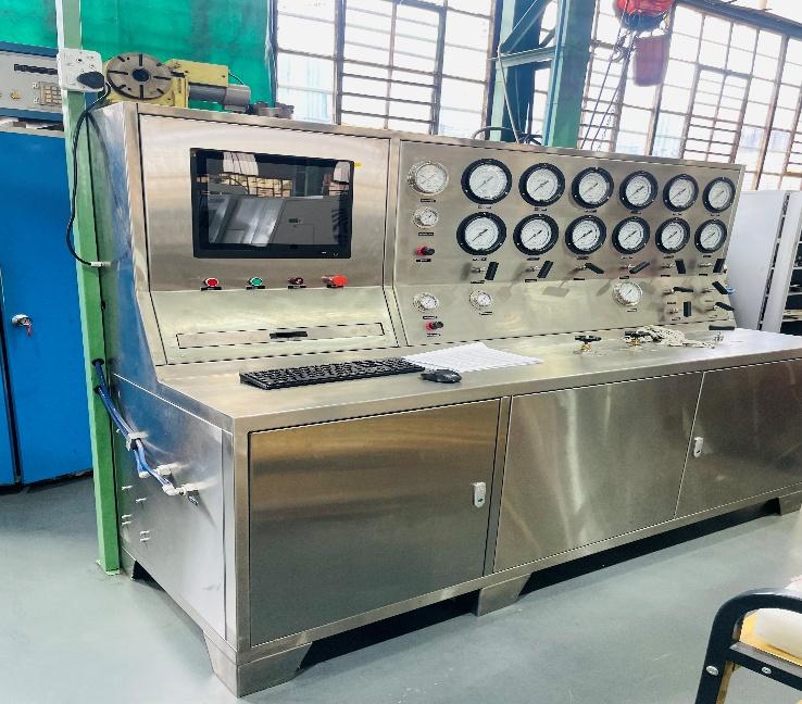 Pressure Testing Machine