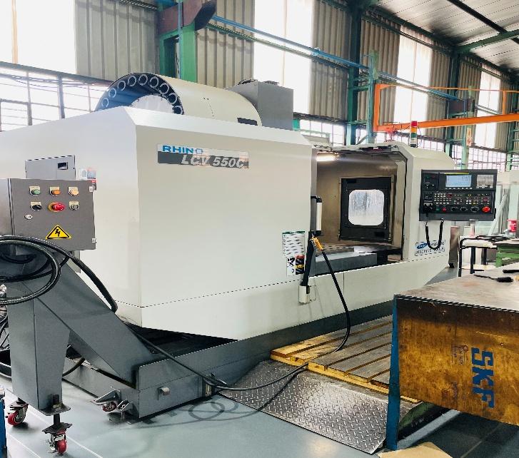 Rhino LCV 550L(CNC Milling Machine)